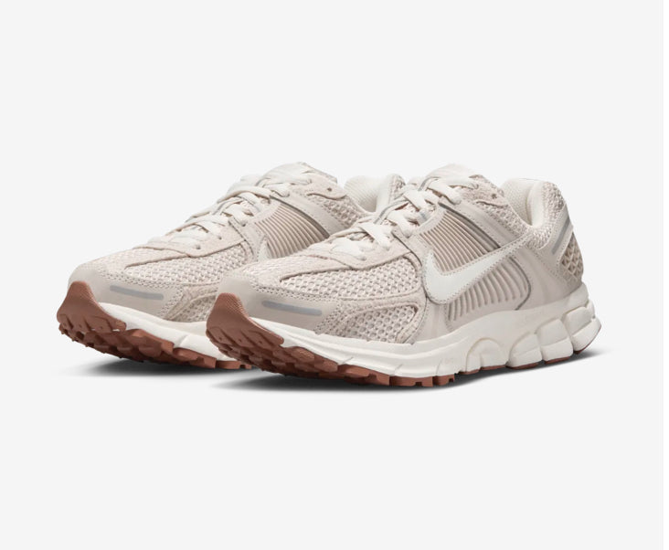 Nike Brown Vomero 5 Light Orewood Sneakers