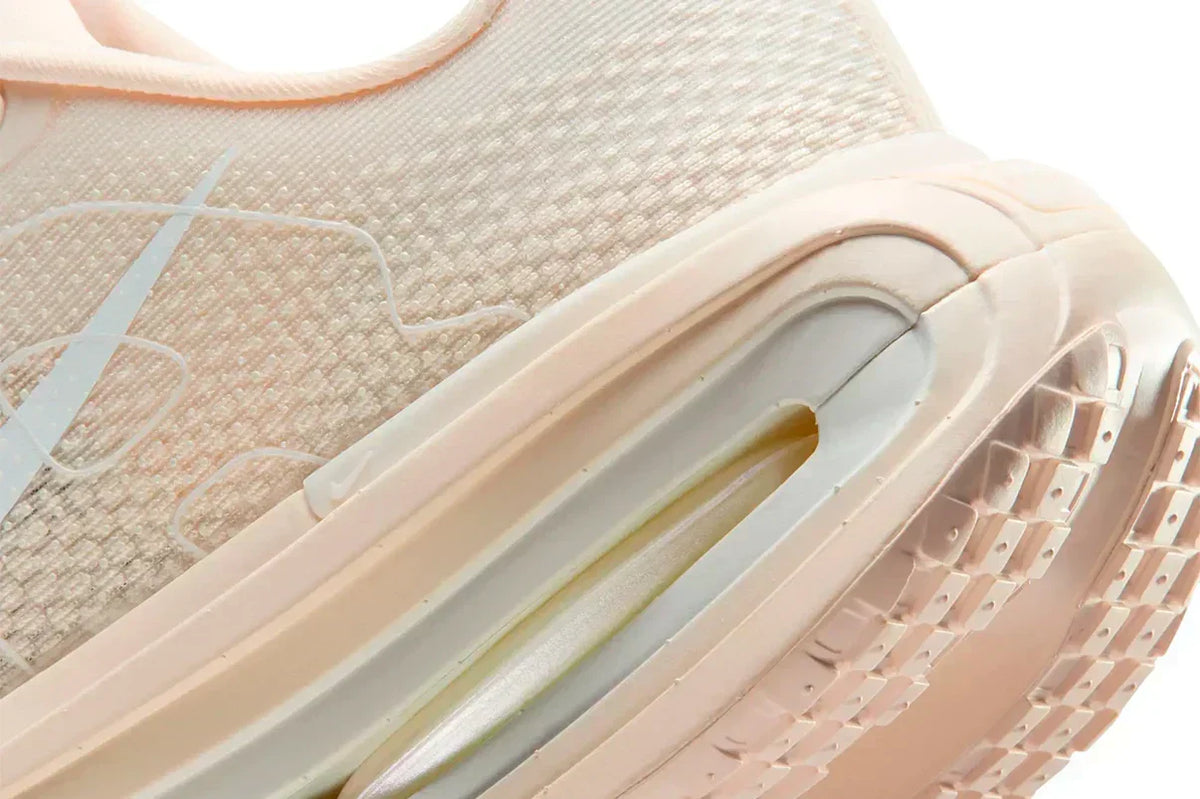 Nike Beige Vomero Premium Chalk Sneakers