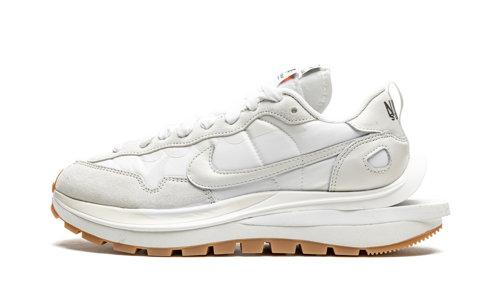 Nike Vaporwaffle Sacai Sail Gum Sneakers