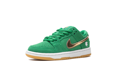 Nike Dunk Low St Patrick’s Day Sneakers
