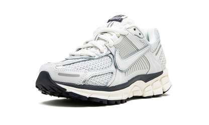 Nike Silver Zoom Vomero 5 Photon Dust Metallic Sneakers