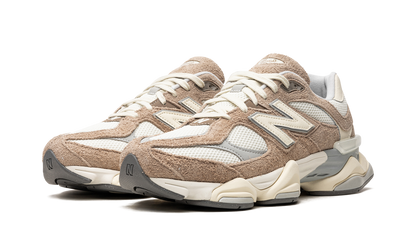 New Balance 9060 Pink Driftwood Stone Sea Salt Sneakers
