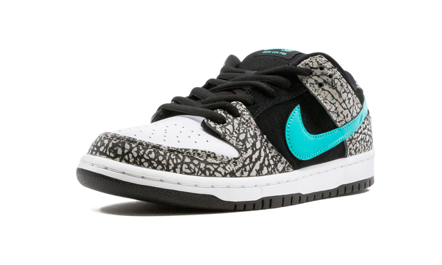 Nike Dunk Low SB Atmos Elephant Sneakers