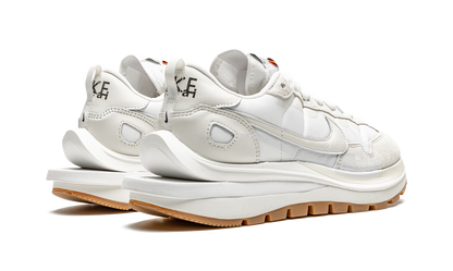 Nike Vaporwaffle Sacai Sail Gum Sneakers