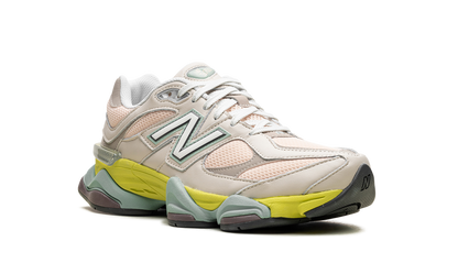 New Balance 9060 Moonbeam Sneakers