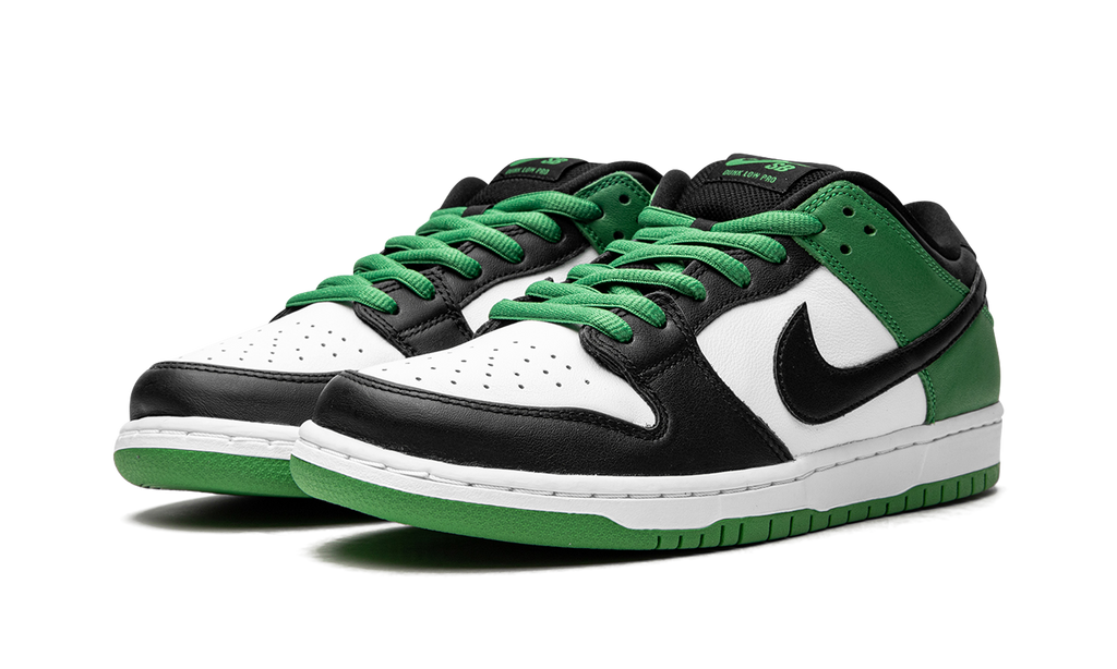 Nike Dunk Low Green SB Classic Sneakers