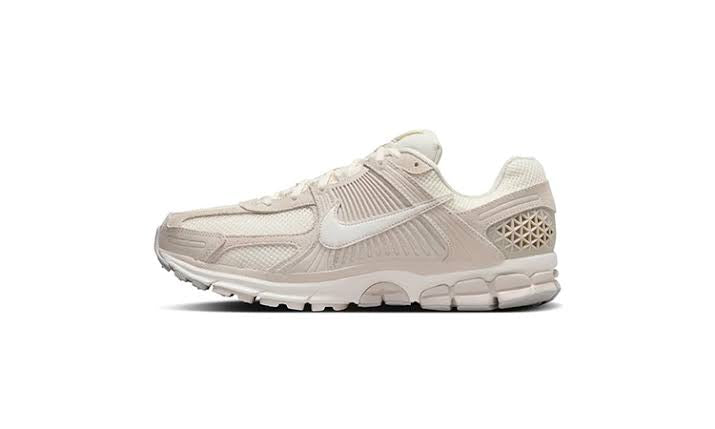 Nike Brown Vomero 5 Light Orewood Sneakers
