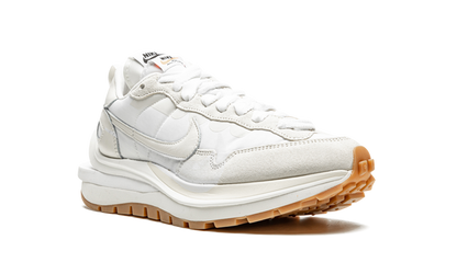 Nike Vaporwaffle Sacai Sail Gum Sneakers