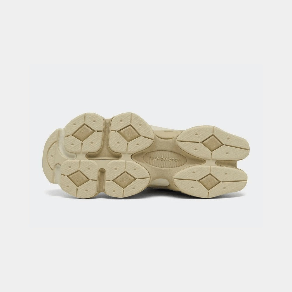 New Balance 9060 Beige Sneakers