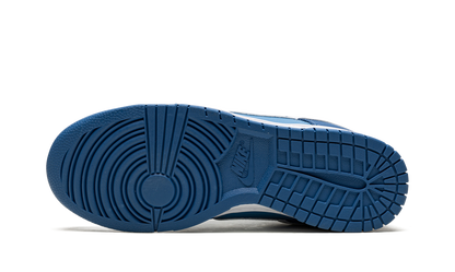 Nike Dunk Low Blue Dark Marina Sneakers