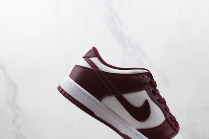 Nike Dunk Low Bordeaux Sneakers