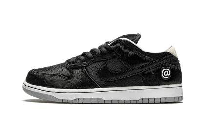 Nike Dunk Low SB "Medicom Toy - BE@RBRICK" Sneakers