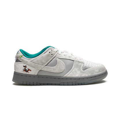 Nike Dunk Low Ice Sneakers