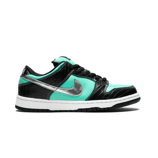 Nike Dunk Low Blue SB Diamond Supply Co. Aqua Sneakers