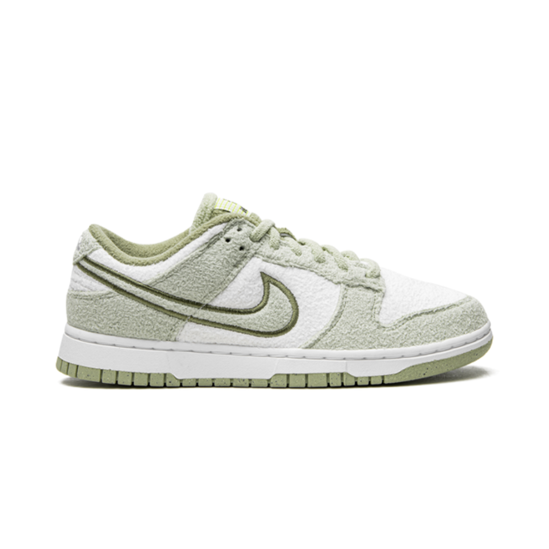 Nike Dunk Low Fleece Pack Honeydew Sneakers