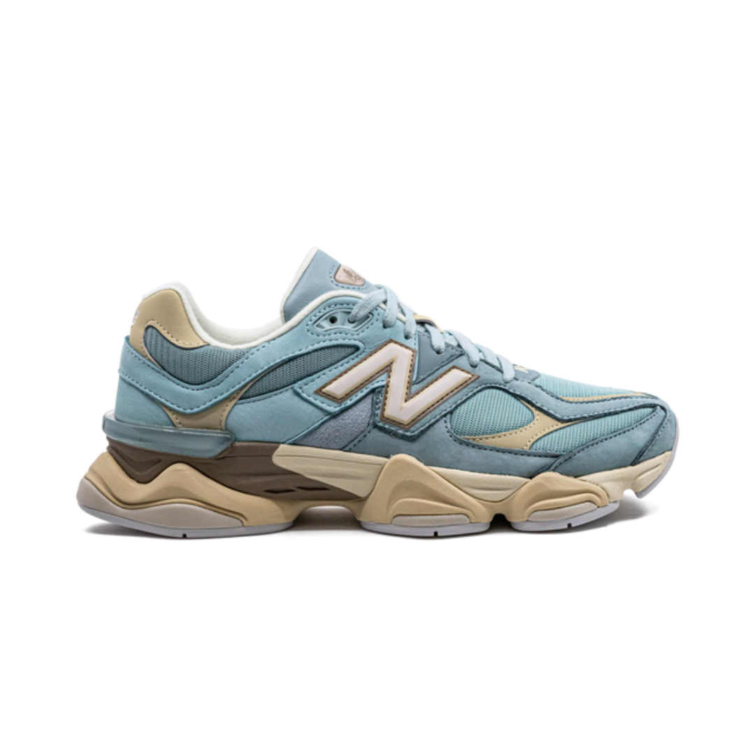New Balance 9060 Blue Hazer Sneakers
