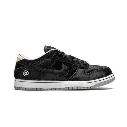 Nike Dunk Low SB "Medicom Toy - BE@RBRICK" Sneakers