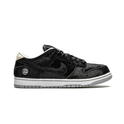 Nike Dunk Low SB "Medicom Toy - BE@RBRICK" Sneakers