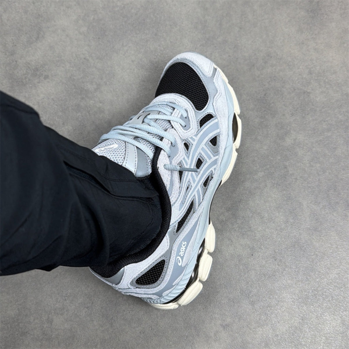 ASICS Gel NYC Black Piedmont Grey Sneakers