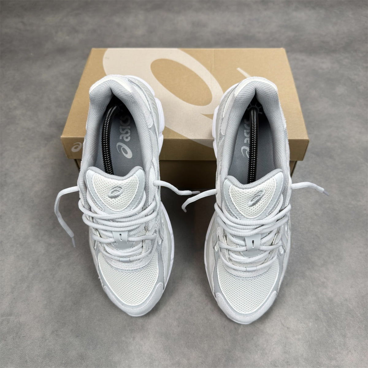 ASICS Gel NYC Cream Cloud Grey Sneakers