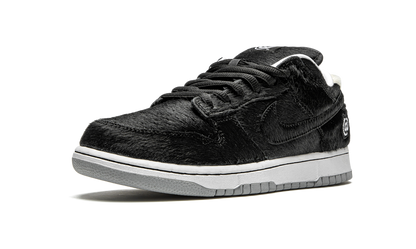 Nike Dunk Low SB "Medicom Toy - BE@RBRICK" Sneakers