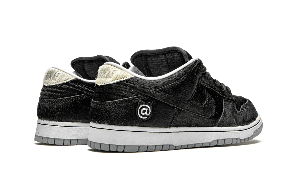 Nike Dunk Low SB "Medicom Toy - BE@RBRICK" Sneakers
