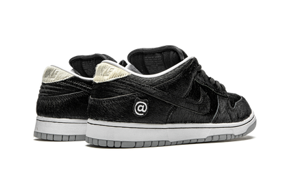 Nike Dunk Low SB "Medicom Toy - BE@RBRICK" Sneakers