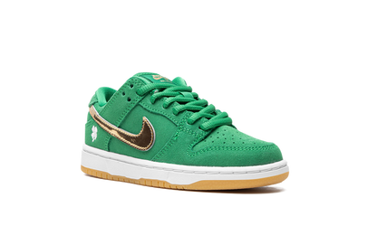 Nike Dunk Low St Patrick’s Day Sneakers