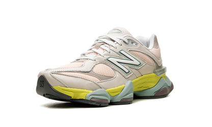 New Balance 9060 Moonbeam Sneakers