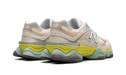 New Balance 9060 Moonbeam Sneakers