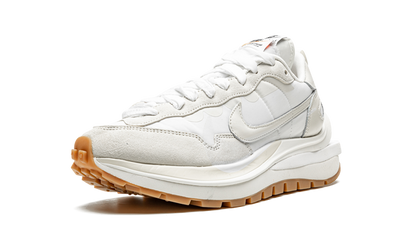 Nike Vaporwaffle Sacai Sail Gum Sneakers