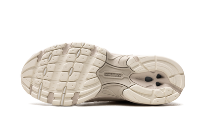 New Balance 530 Moonbeam Sea Salt Sneakers
