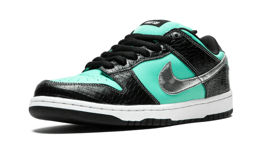 Nike Dunk Low Blue SB Diamond Supply Co. Aqua Sneakers