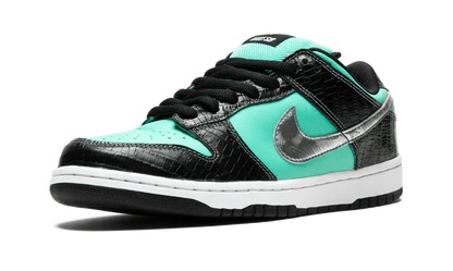 Nike Dunk Low Blue SB Diamond Supply Co. Aqua Sneakers