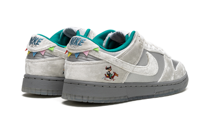 Nike Dunk Low Ice Sneakers