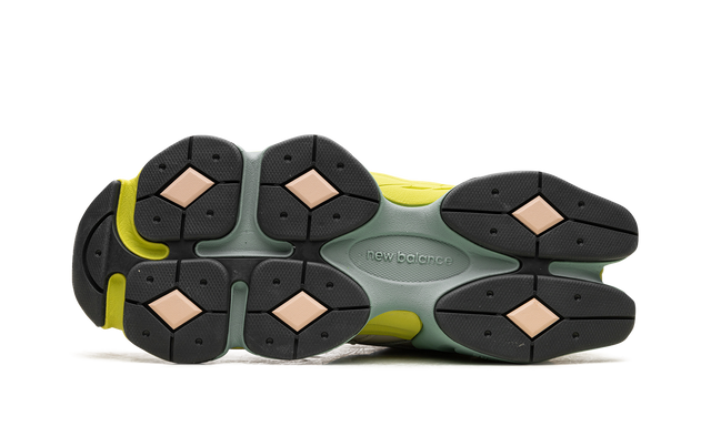 New Balance 9060 Moonbeam Sneakers