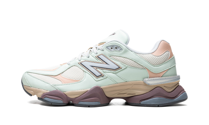 New Balance 9060 Clay Ash Sneakers