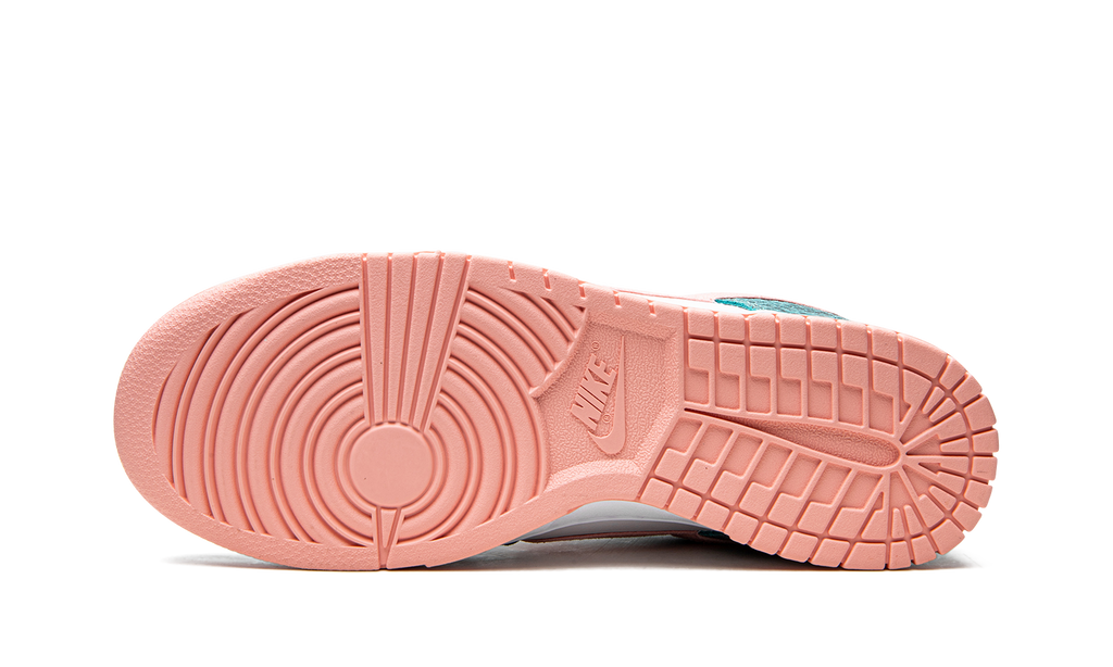 Nike Dunk Low SnakeSkin Sneakers