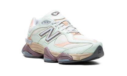 New Balance 9060 Clay Ash Sneakers