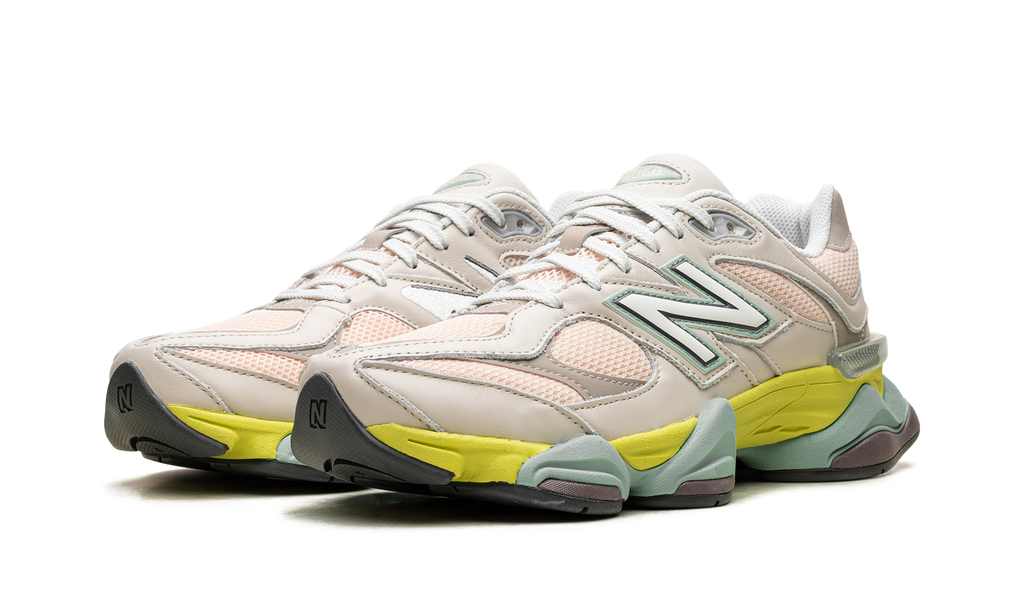 New Balance 9060 Moonbeam Sneakers