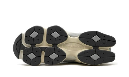New Balance 9060 GRANITE Sneakers