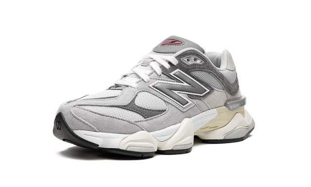 New Balance 9060 Grey Sneakers