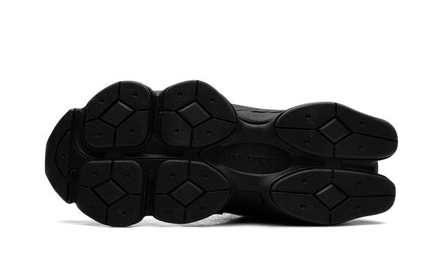 New Balance 9060 Black Triple Sneakers