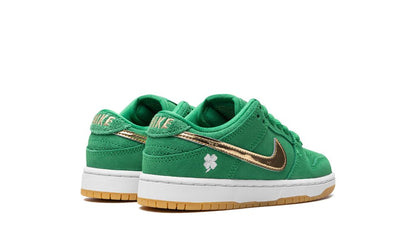 Nike Dunk Low St Patrick’s Day Sneakers