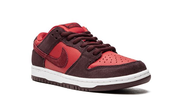 Nike Dunk Low SB Cherry Sneakers