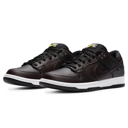 Nike Dunk Low SB Civilist Sneakers