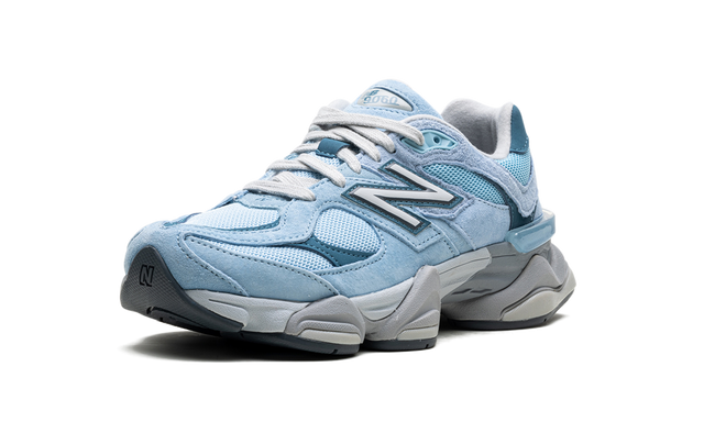 New Balance 9060 Blue Chrome Sneakers