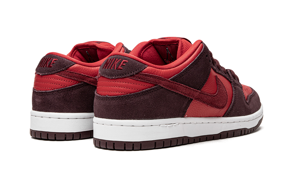 Nike Dunk Low SB Cherry Sneakers