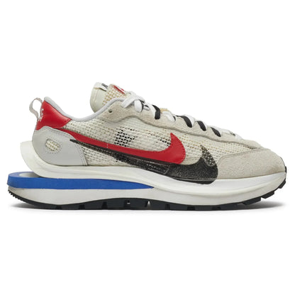 Nike Fuchsia Preloved - x Sacai Vaporwaffle Sail Sport Sneaker