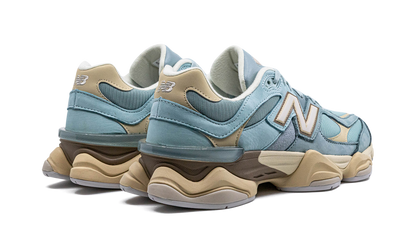 New Balance 9060 Blue Hazer Sneakers